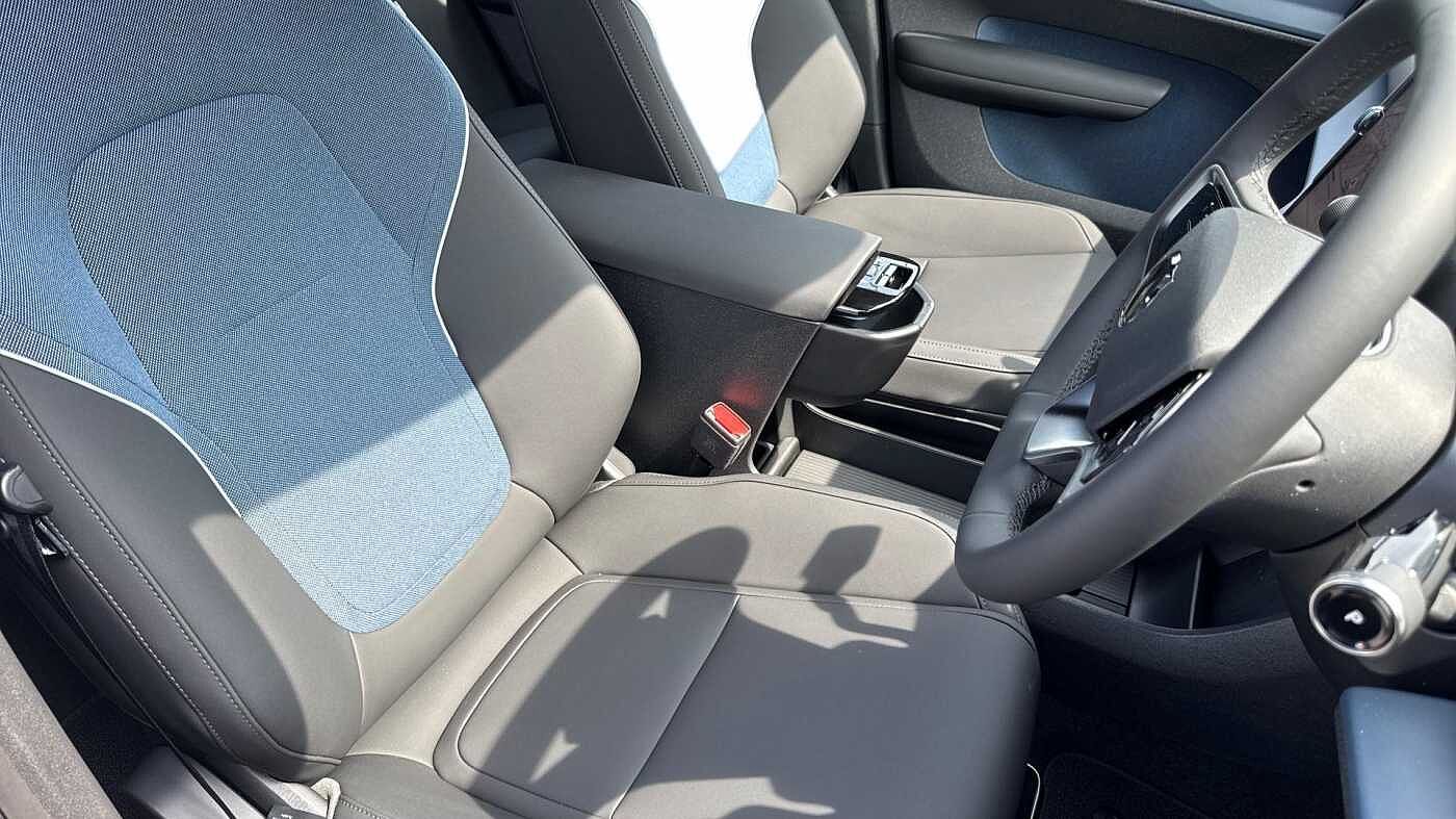 Used Volvo EX30 2025 for sale - 76830605: Photo 9