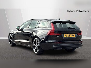 Used Volvo V60 2025 for sale - 76680732: Photo