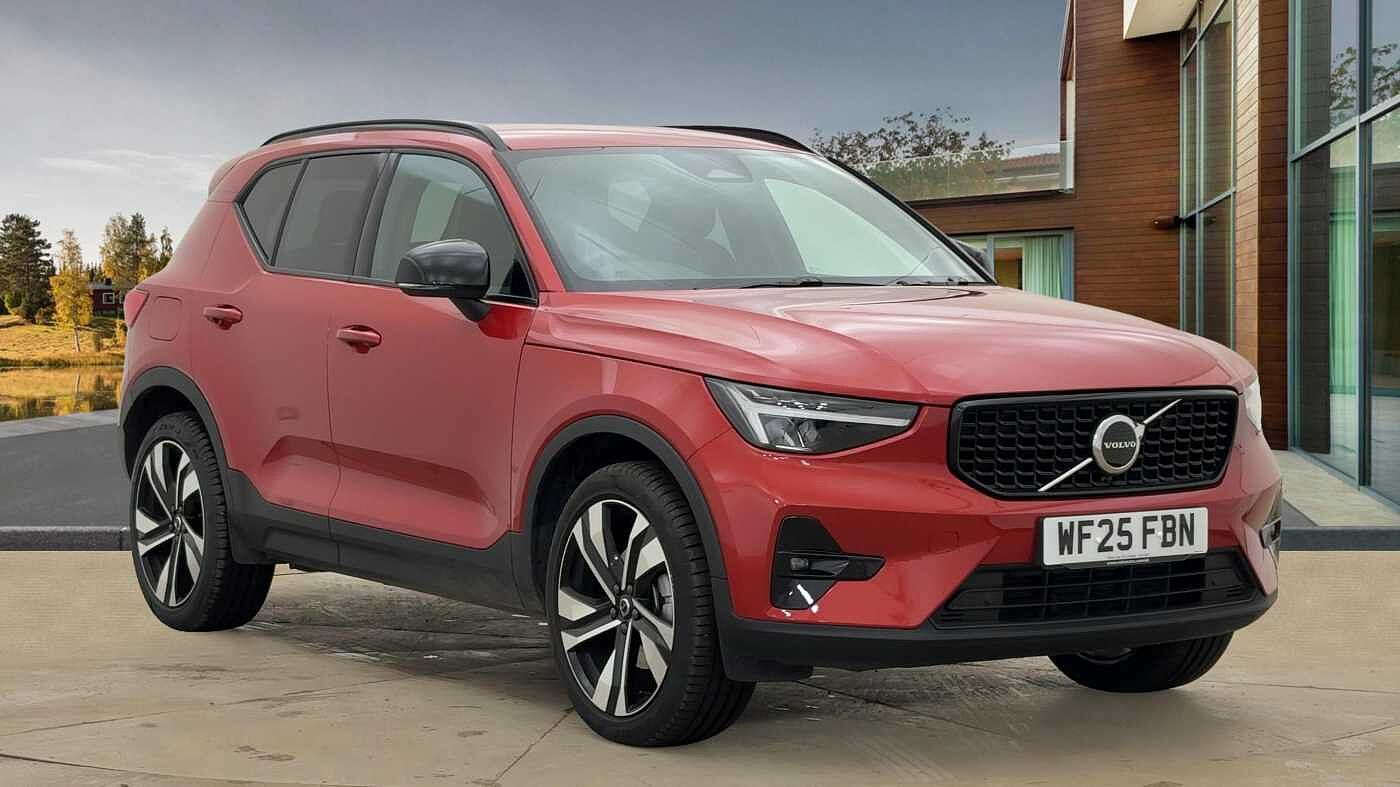 Used Volvo XC40 2025 for sale - 76718712: Photo 1