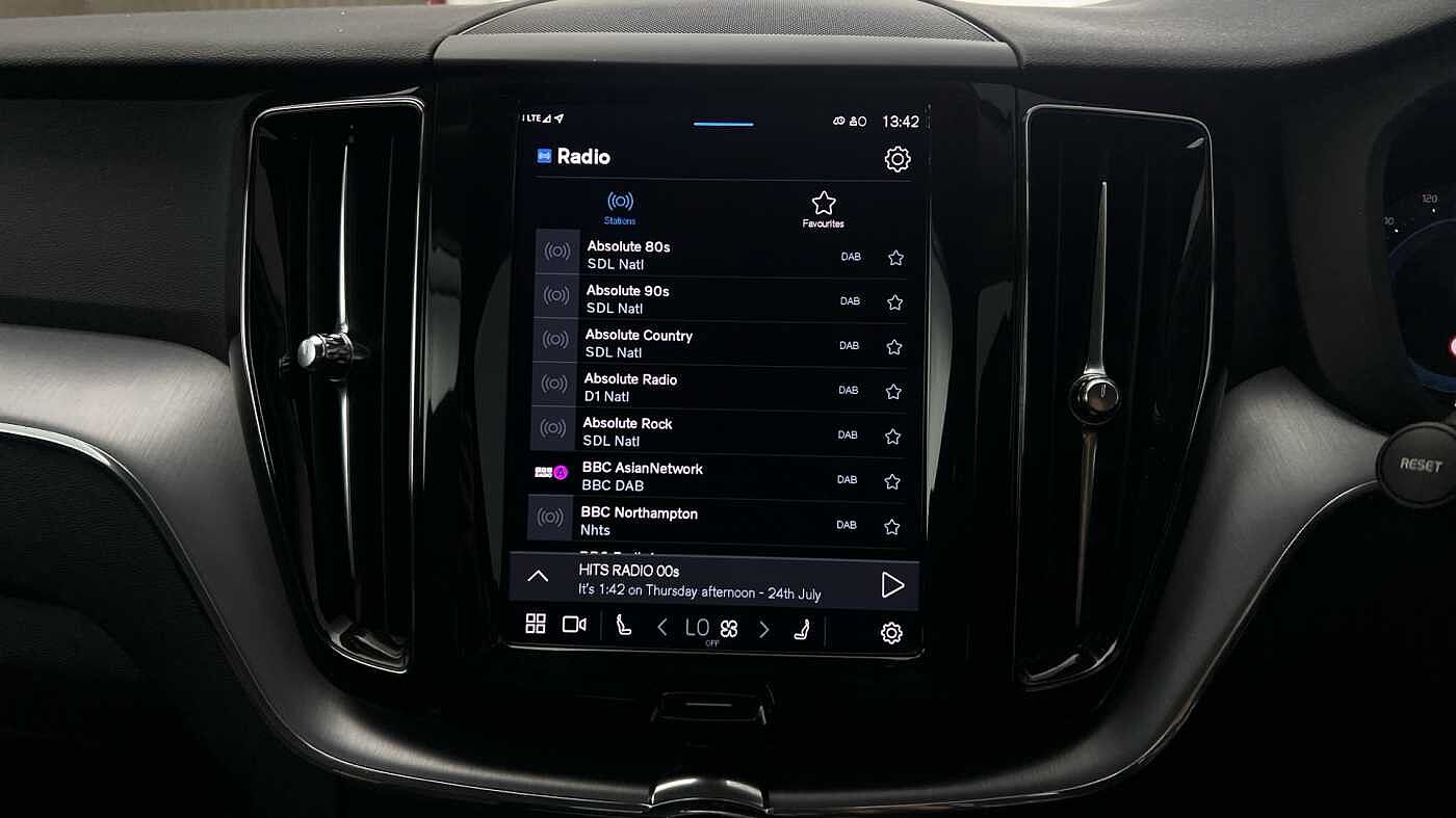 Used Volvo XC60 2021 for sale - 76674471: Photo 10