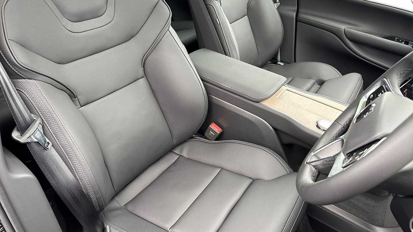 Used Volvo EX90 2025 for sale - 77900809: Photo 9