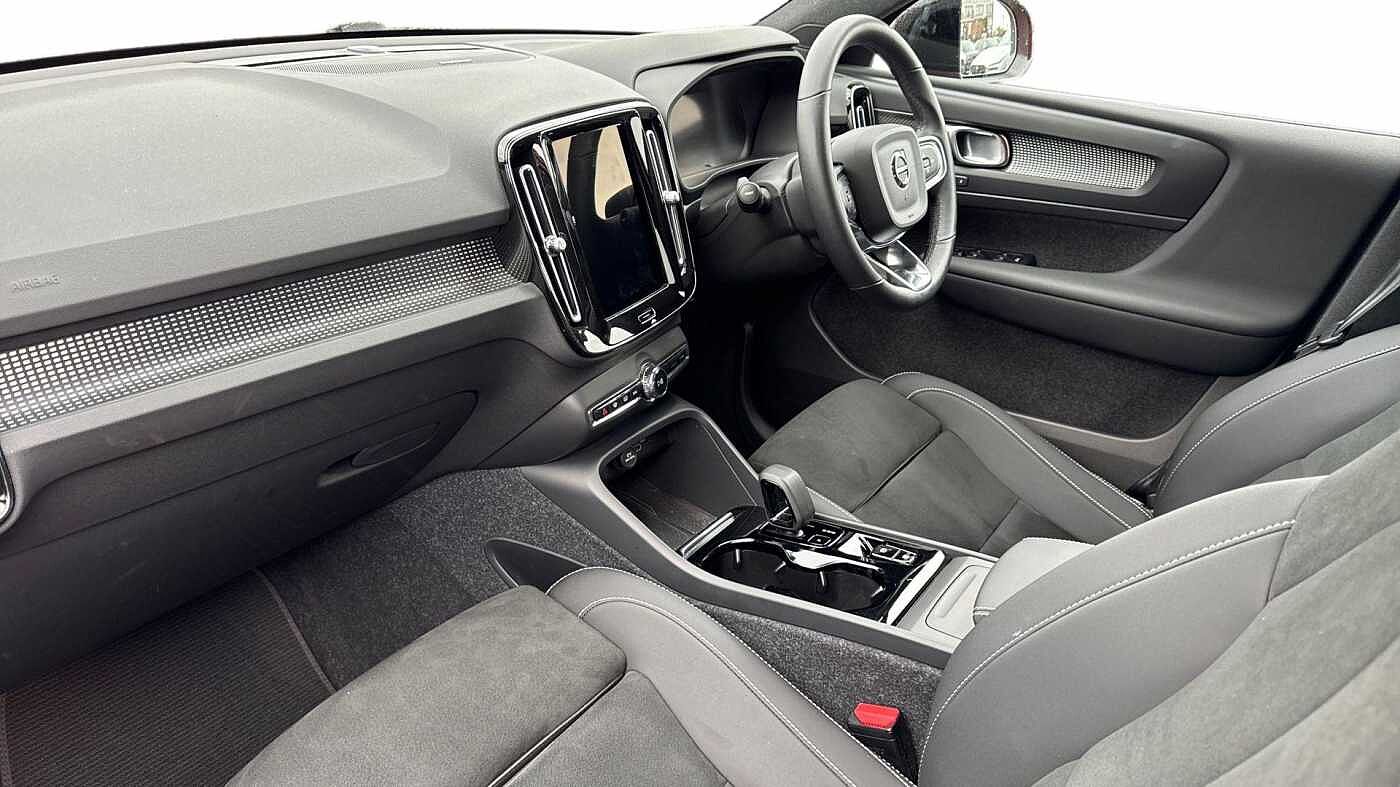 Used Volvo XC40 2022 for sale - 76675126: Photo 4