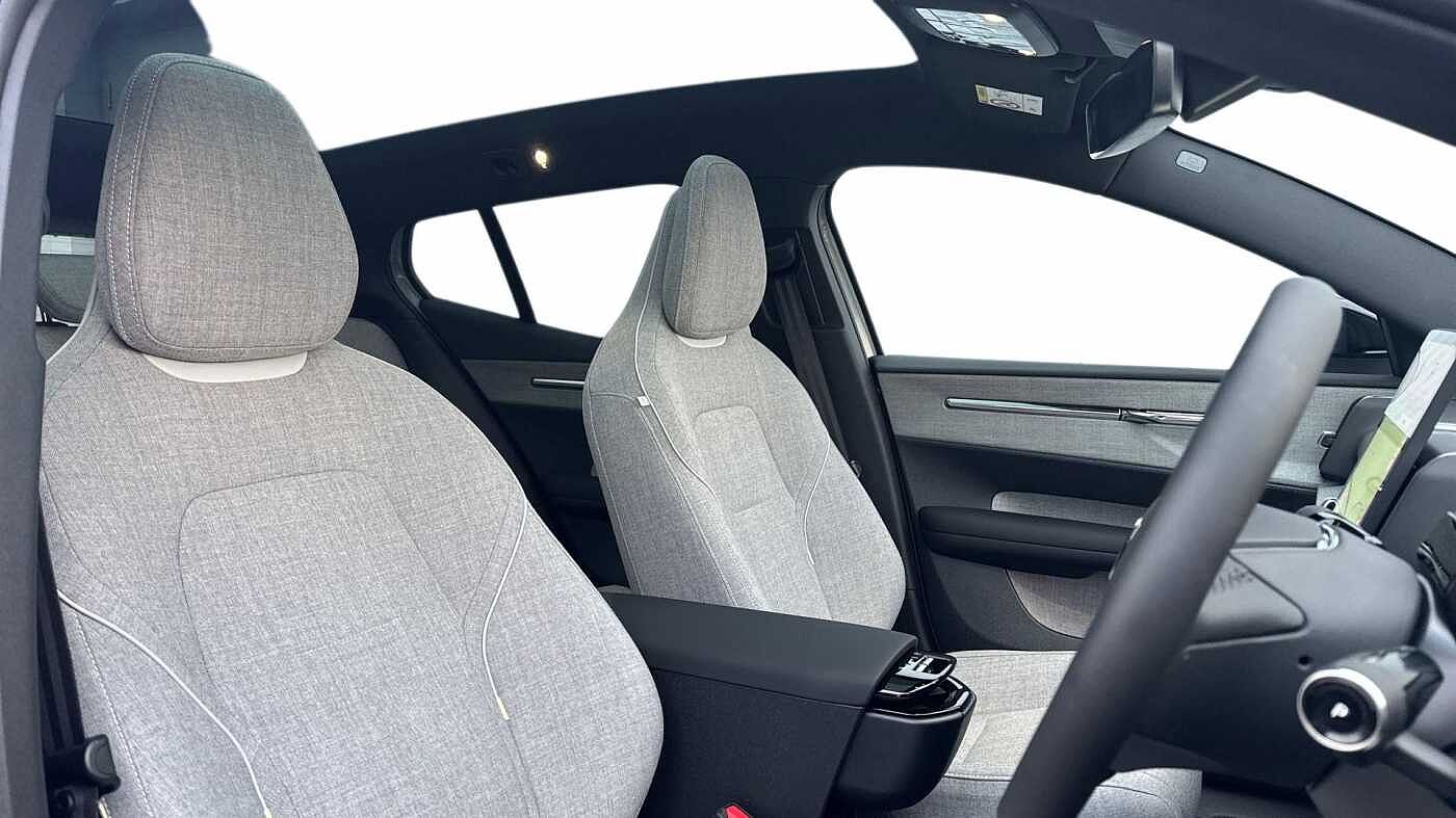 Used Volvo EX30 2025 for sale - 78124780: Photo 9