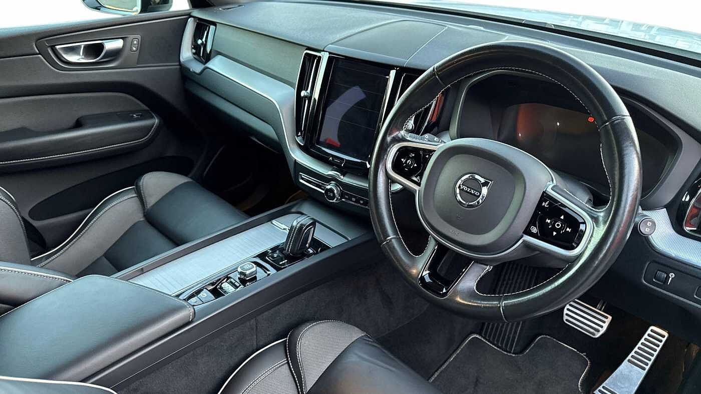 Used Volvo XC60 2020 for sale - 76943515: Photo 5