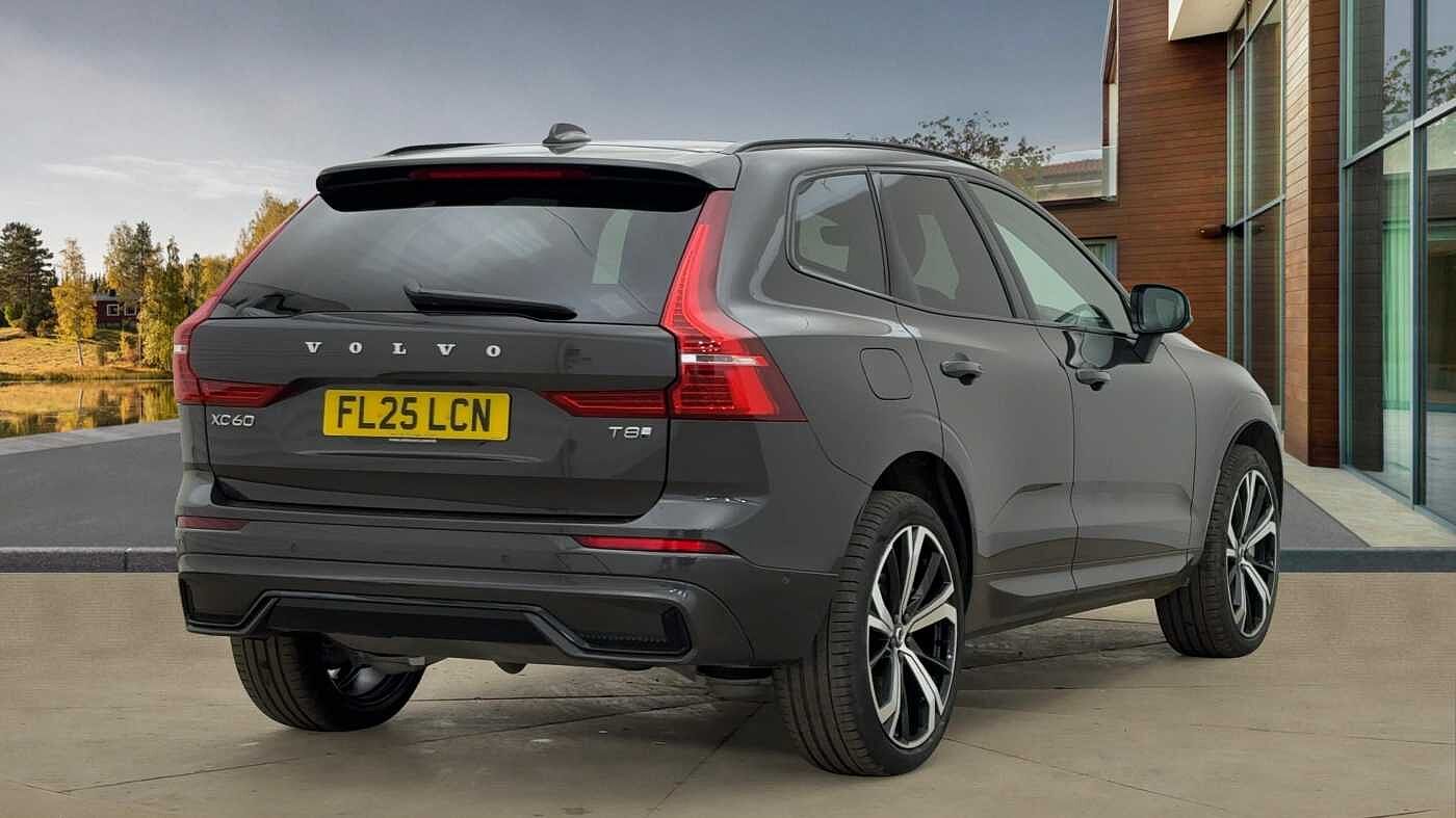 Used Volvo XC60 2025 for sale - 76680564: Photo 3