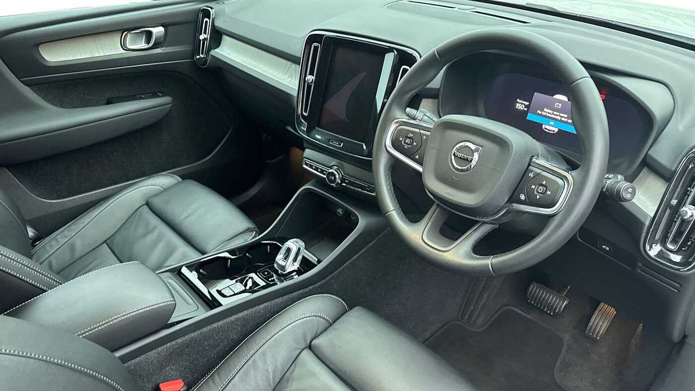 Used Volvo XC40 2023 for sale - 76676160: Photo 5