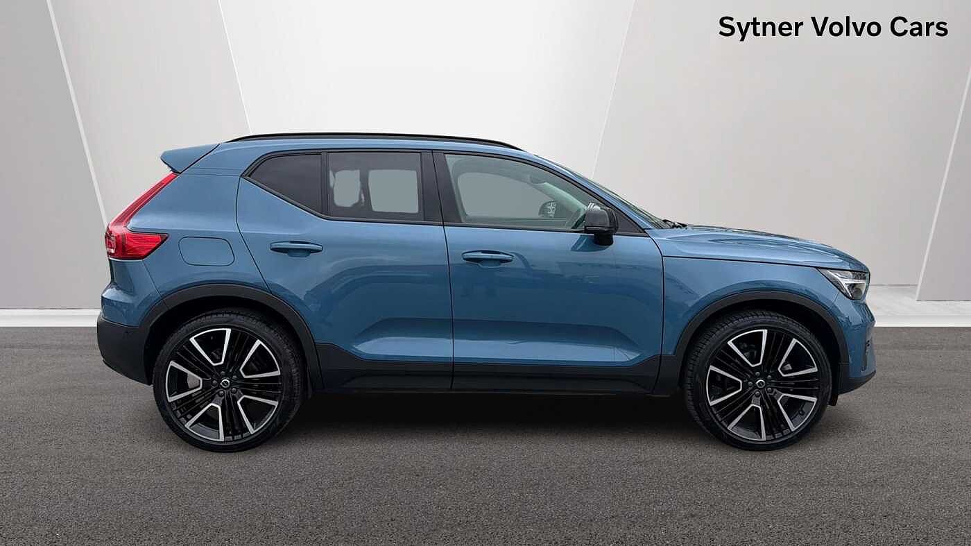 Used Volvo XC40 2025 for sale - 78139267: Photo 3