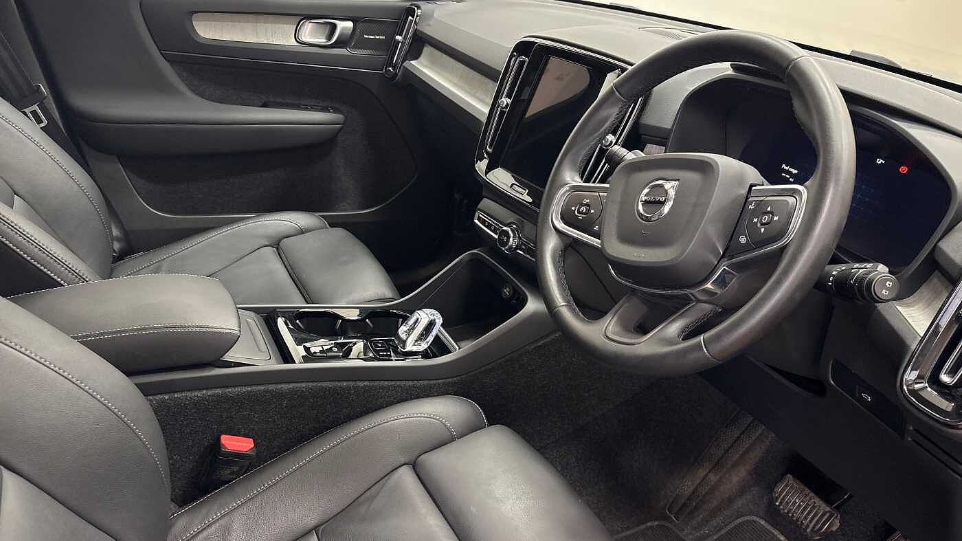 Used Volvo XC40 2024 for sale - 76877837: Photo 9