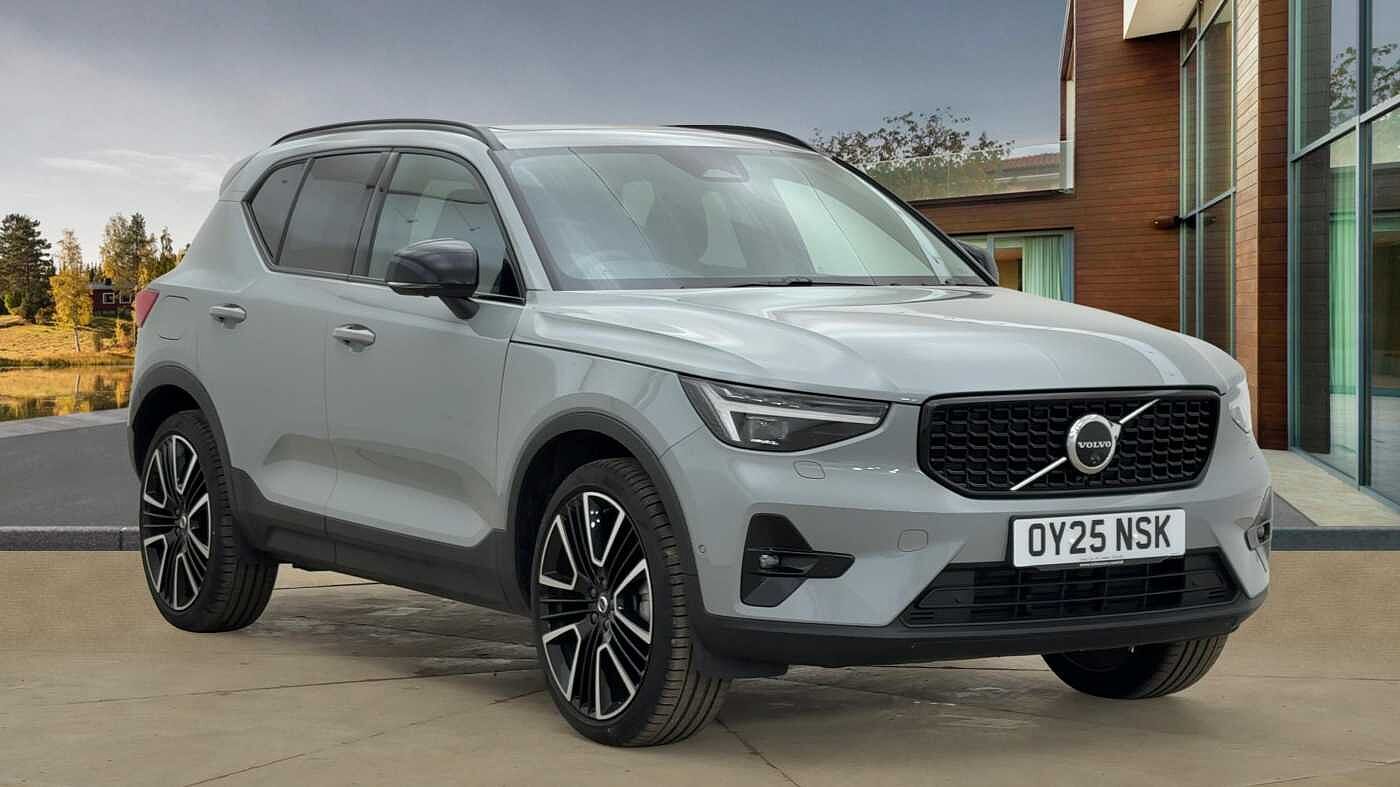 Used Volvo XC40 2025 for sale - 76718718: Photo 1