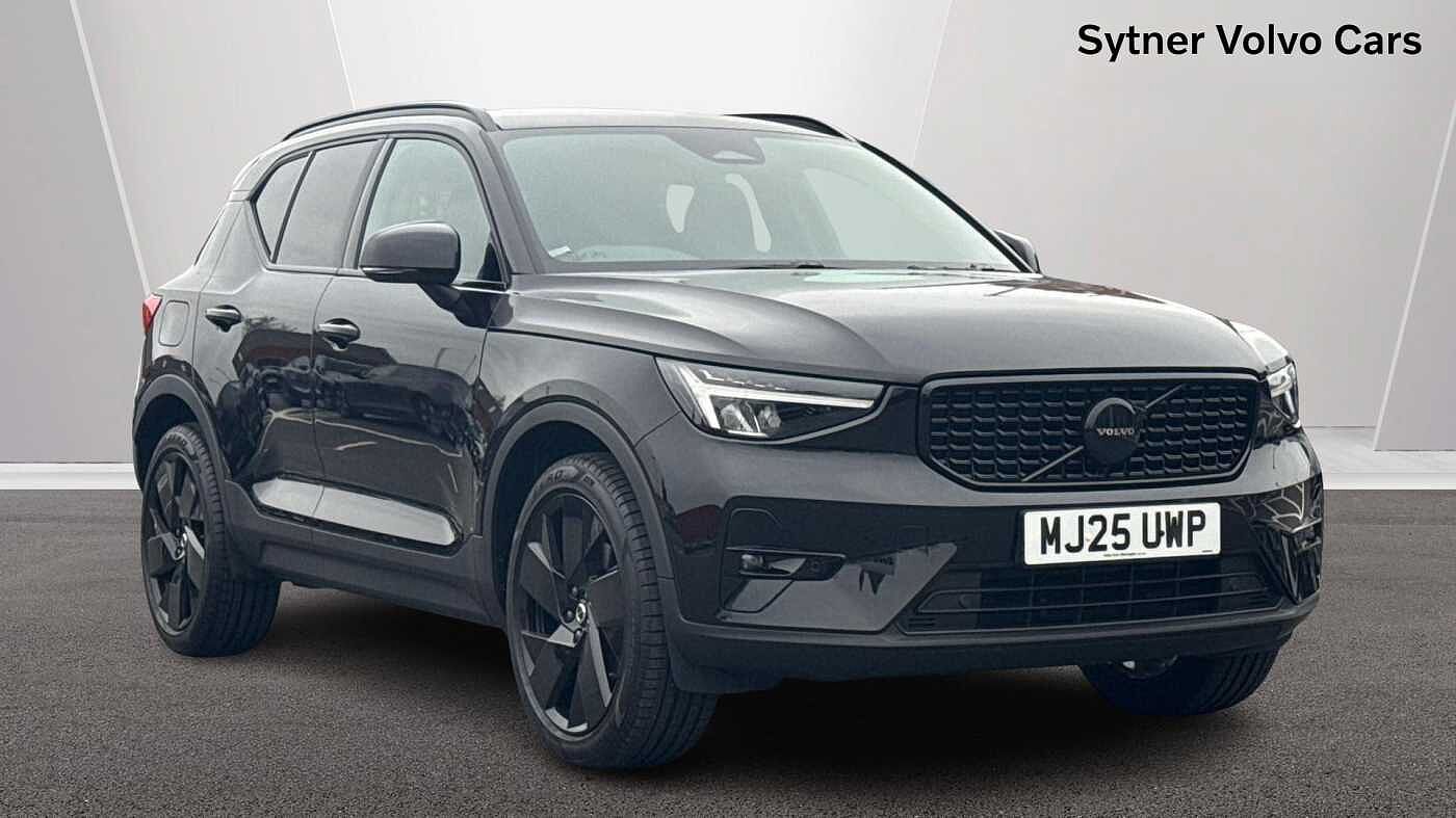 Used Volvo XC40 2025 for sale - 76680317: Photo 1