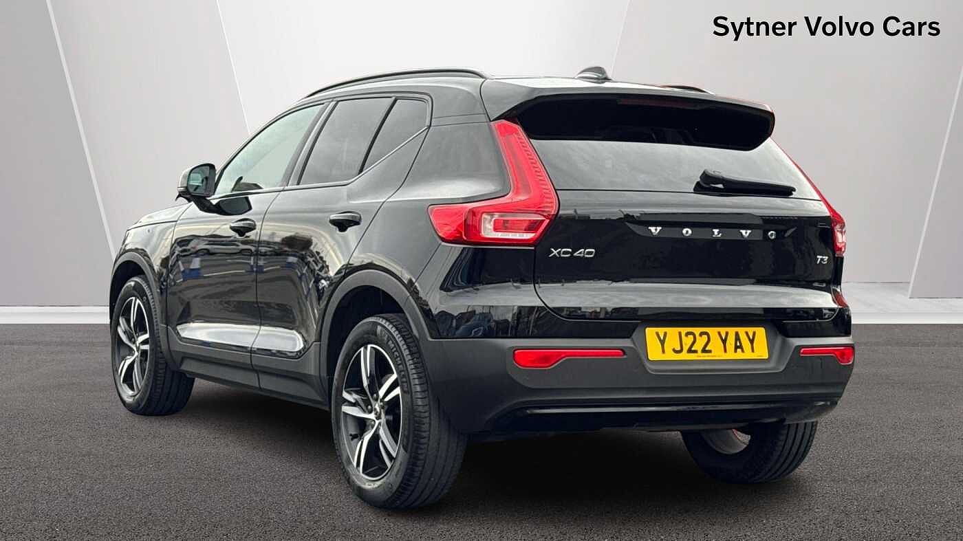 Used Volvo XC40 2022 for sale - 76674650: Photo 2