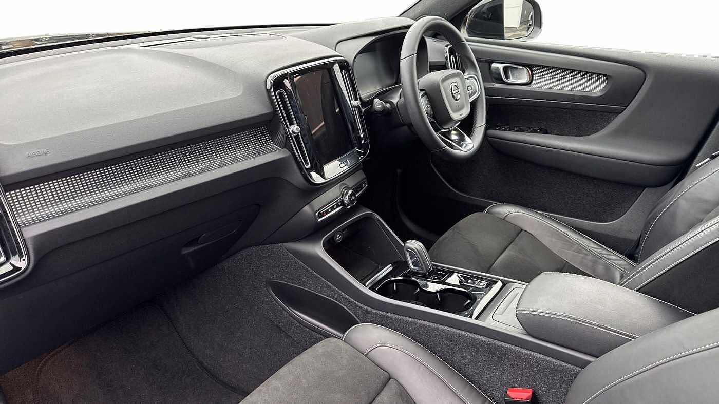 Used Volvo XC40 2022 for sale - 76674650: Photo 4