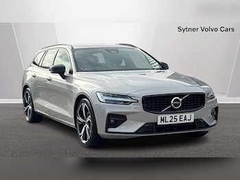 2025 (25) - 2.0 B4P Plus Dark 5dr Auto [7 speed]