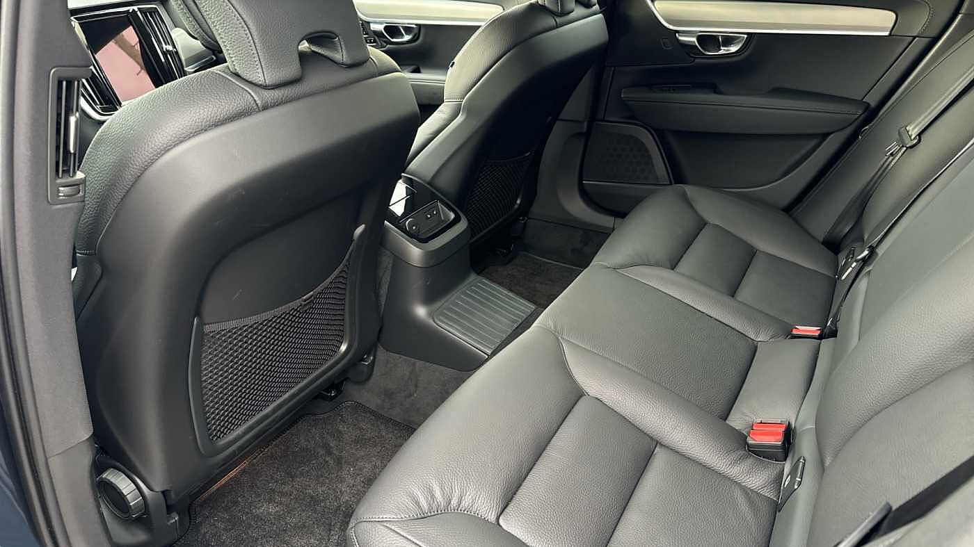 Used Volvo V90 2024 for sale - 76678601: Photo 10