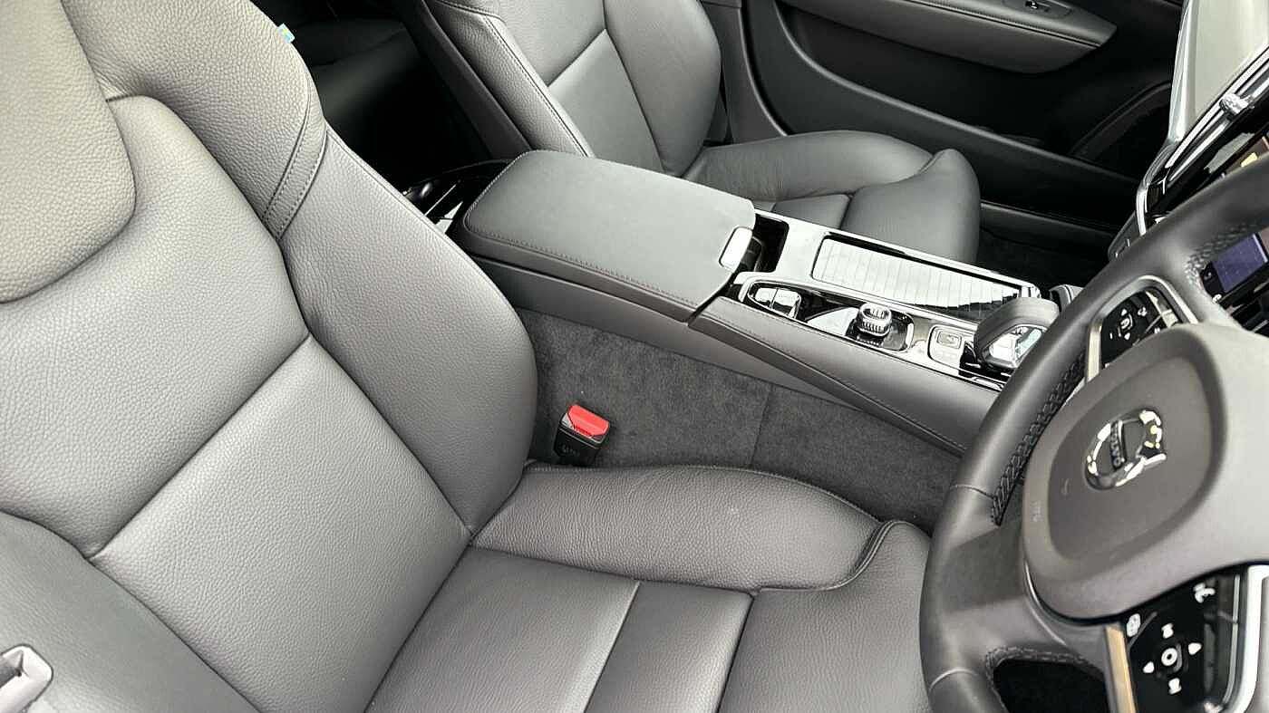 Used Volvo V90 2024 for sale - 76678601: Photo 9