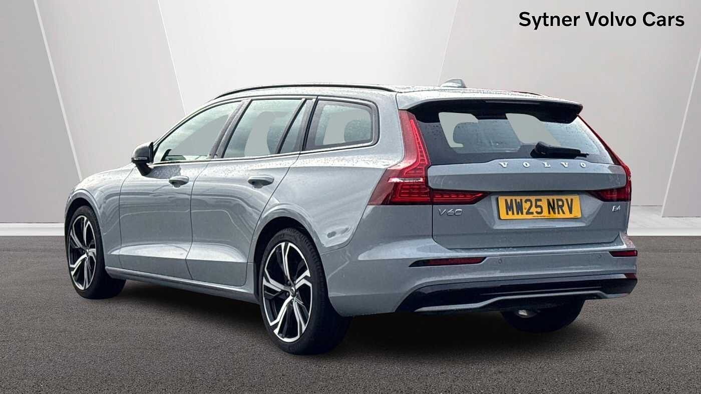 Used Volvo V60 2025 for sale - 76680042: Photo 2