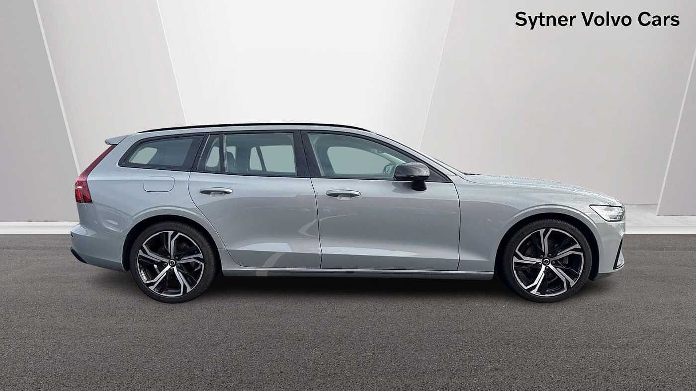Used Volvo V60 2025 for sale - 76680042: Photo 3
