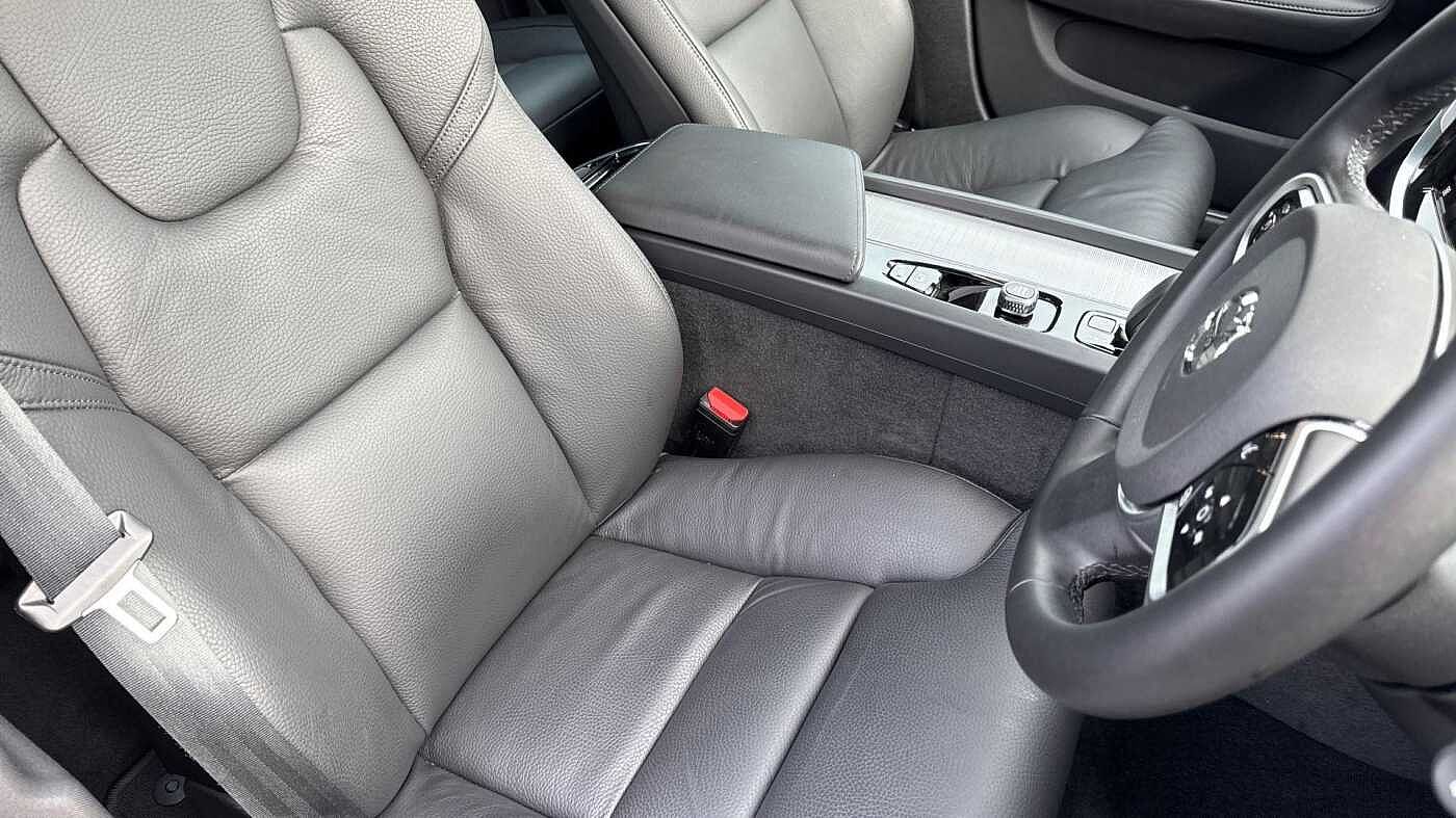 Used Volvo V60 2025 for sale - 76680042: Photo 9