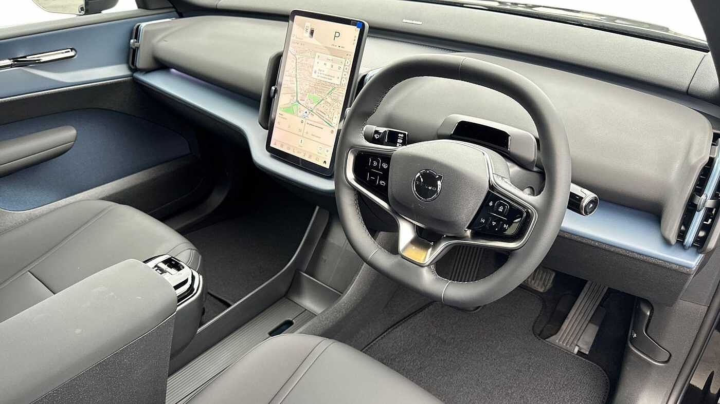 Used Volvo EX30 2025 for sale - 77032495: Photo 5