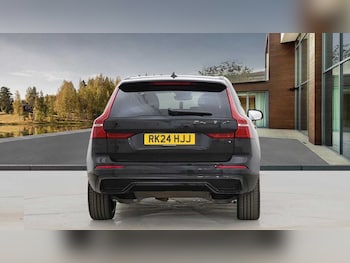 Used Volvo XC60 2024 for sale - 76692469: Photo