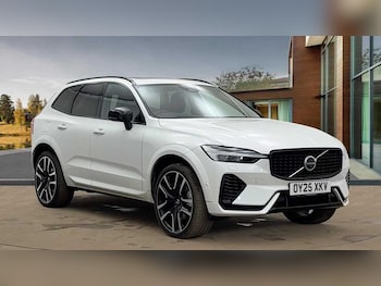 2025 (25) - 2.0 T8 [455] PHEV Ultra Dark 5dr AWD Geartronic