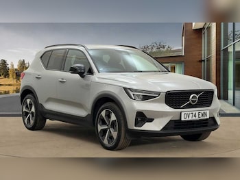Volvo - XC40