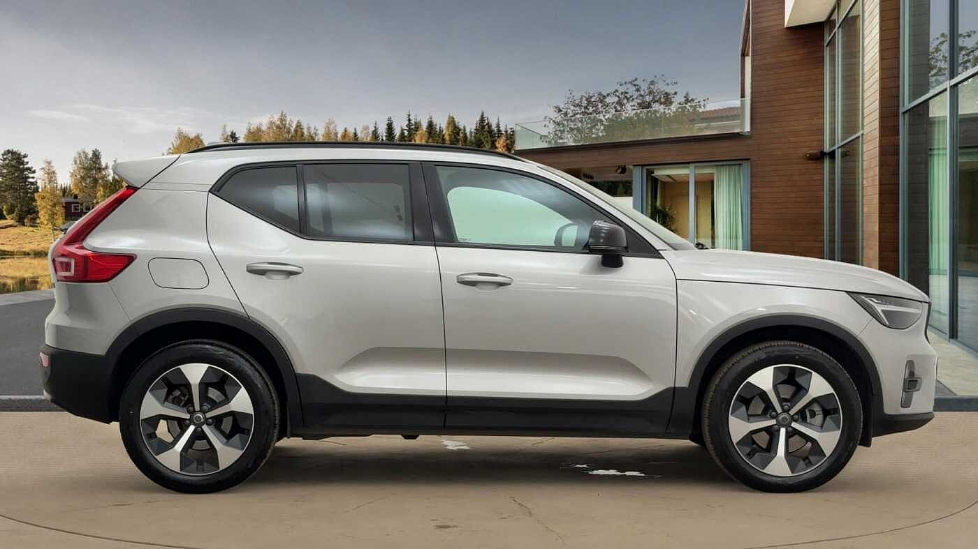 Used Volvo XC40 2024 for sale - 76677200: Photo 2