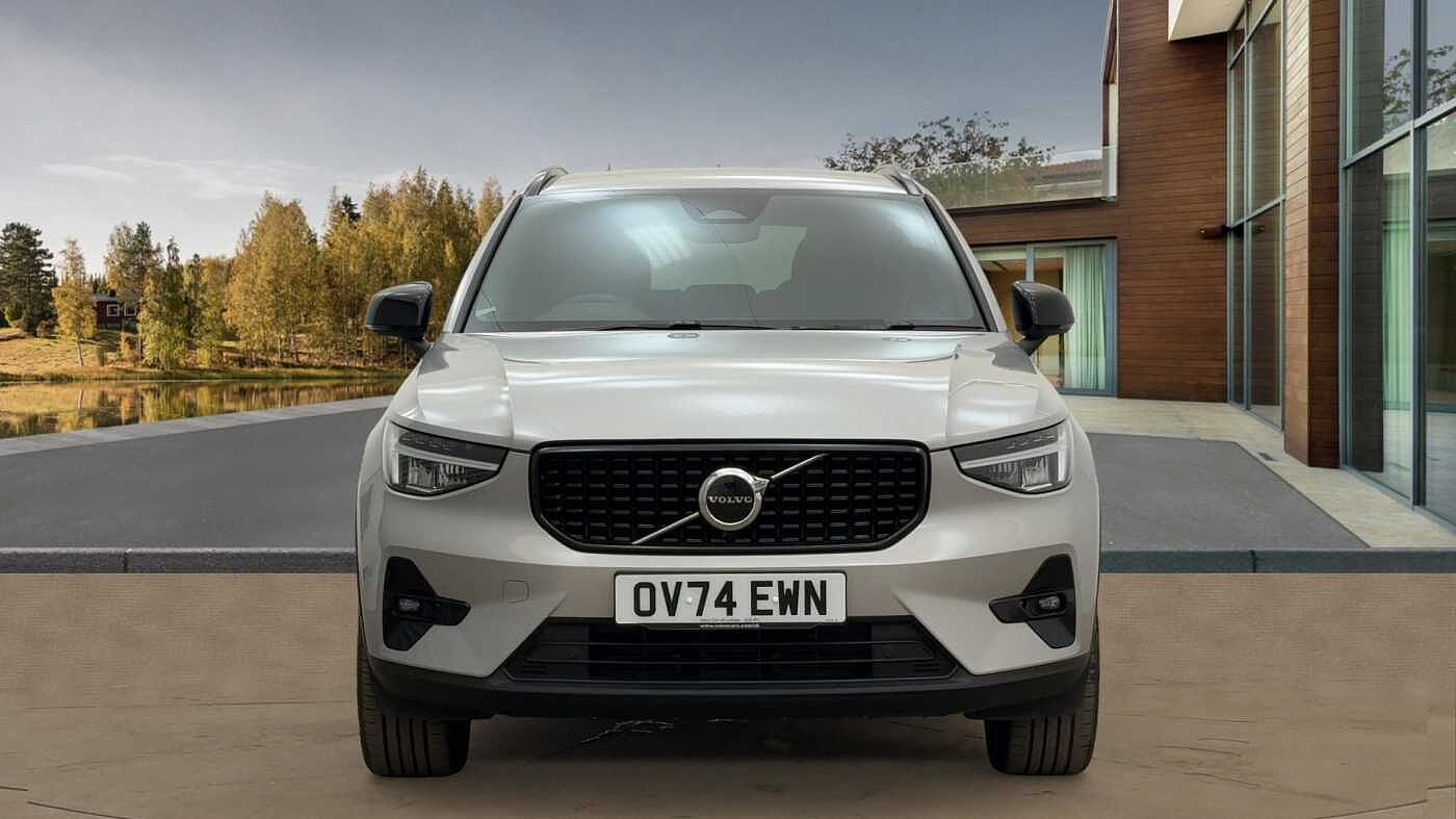 Used Volvo XC40 2024 for sale - 76677200: Photo 8