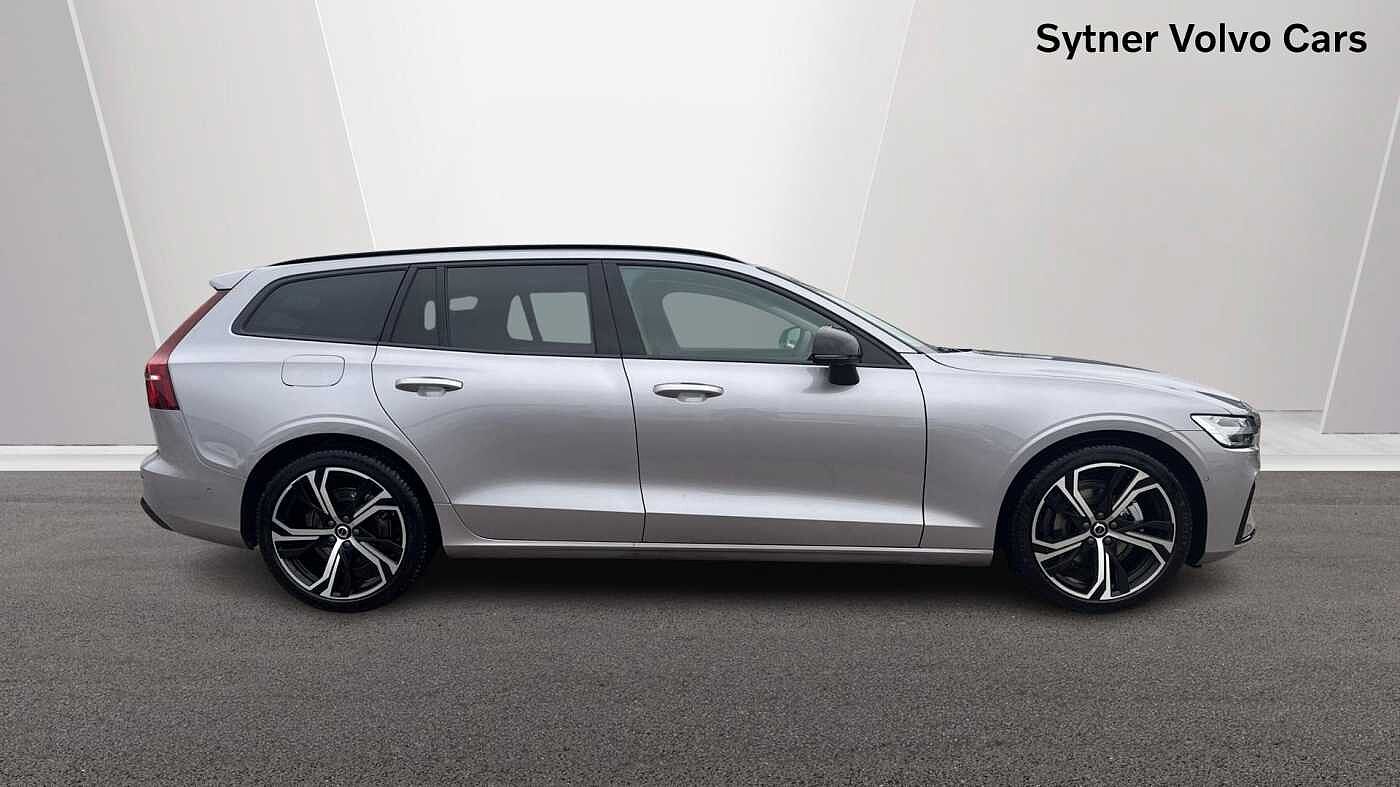 Used Volvo V60 2025 for sale - 76679459: Photo 3