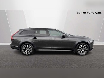 Used Volvo V90 2021 for sale - 78296392: Photo