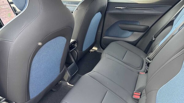 Used Volvo EX30 2025 for sale - 76298853: Photo 10