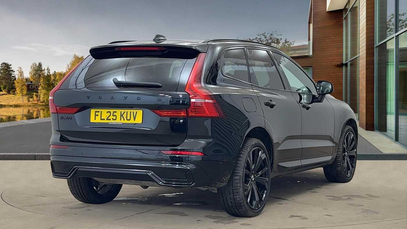 Used Volvo XC60 2025 for sale - 76681457: Photo 3
