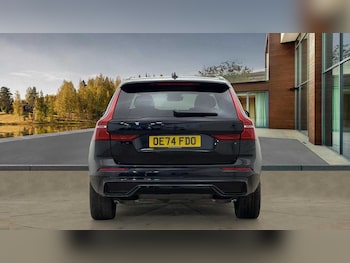 Used Volvo XC60 2024 for sale - 76676575: Photo