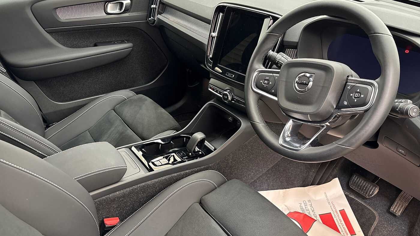 Used Volvo XC40 2024 for sale - 76677381: Photo 9