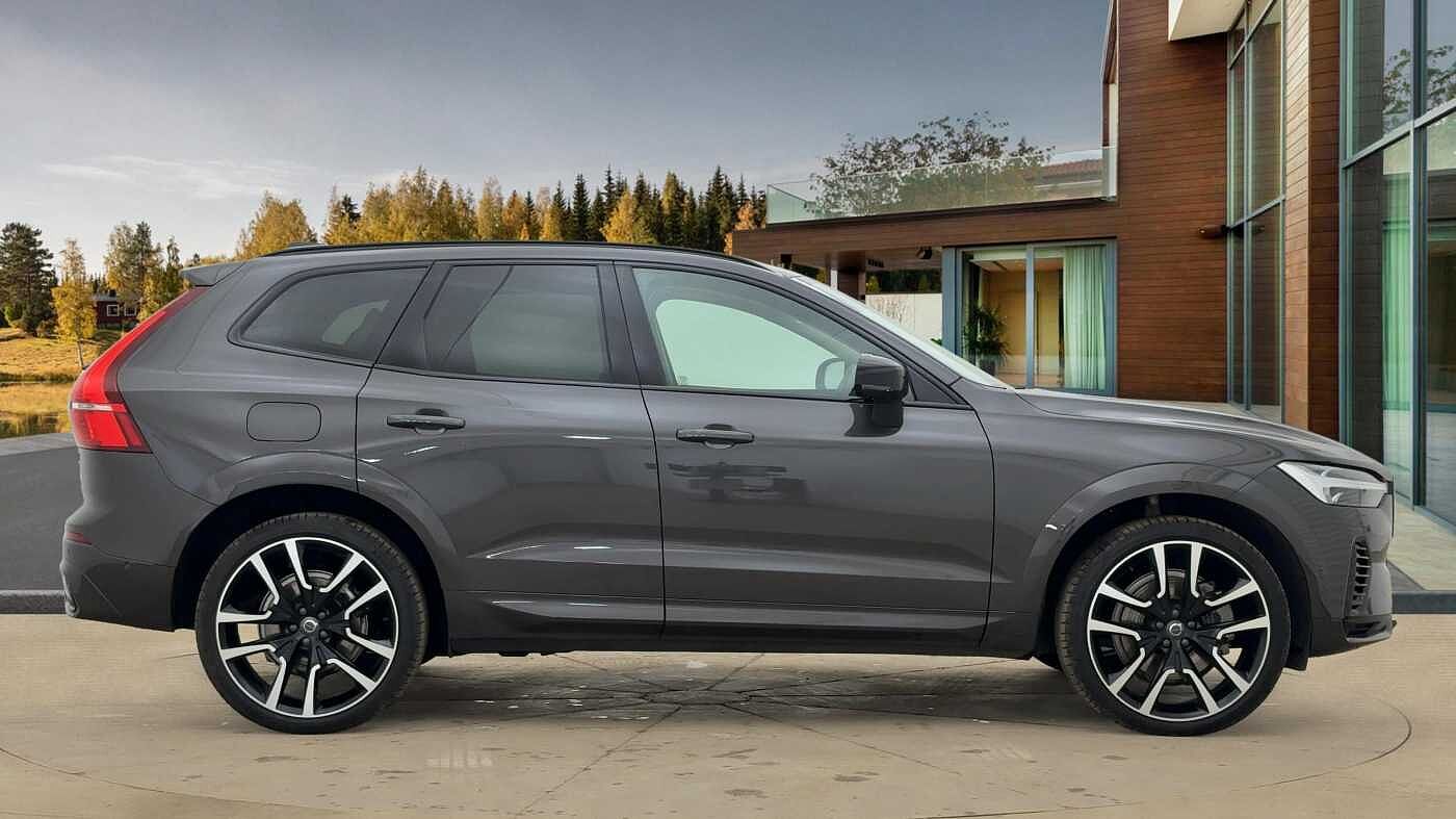 Used Volvo XC60 2025 for sale - 76679913: Photo 2