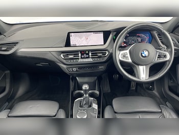 Used BMW 1 Series 2022 for sale - 76493701: Photo