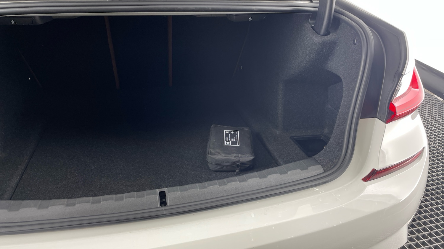 Used BMW 3 Series 2021 for sale - 76219078: Photo 39