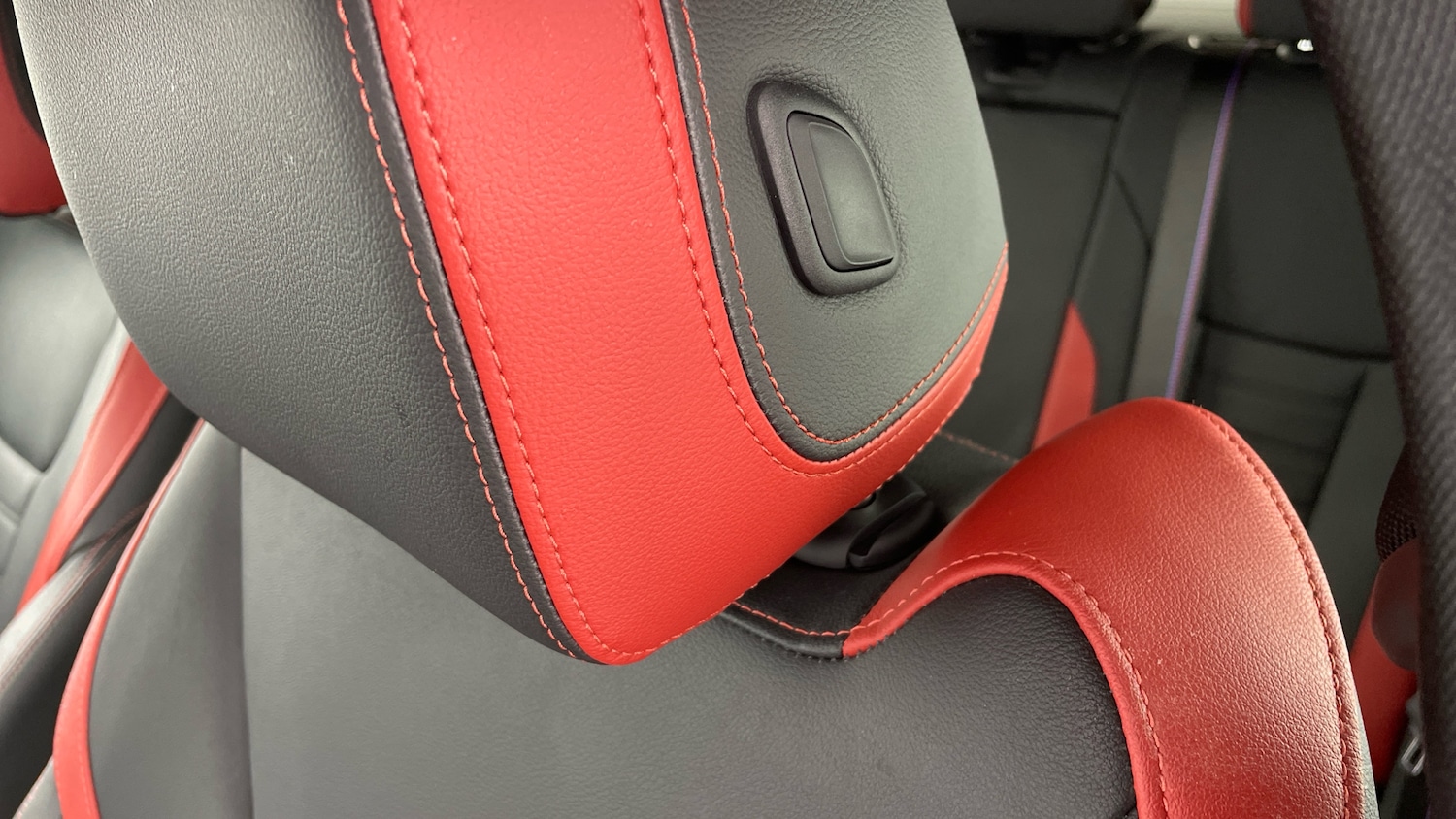 Used BMW i4 2025 for sale - 76426231: Photo 32