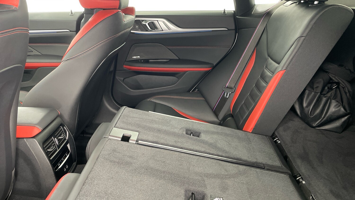 Used BMW i4 2025 for sale - 76426231: Photo 41