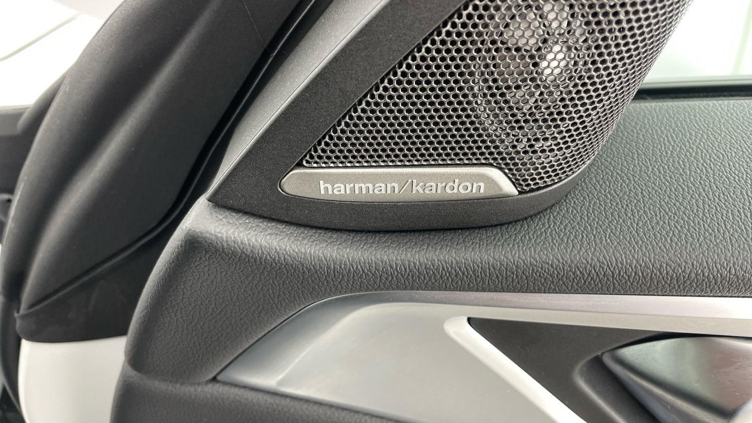 Used BMW i4 2025 for sale - 76426231: Photo 54