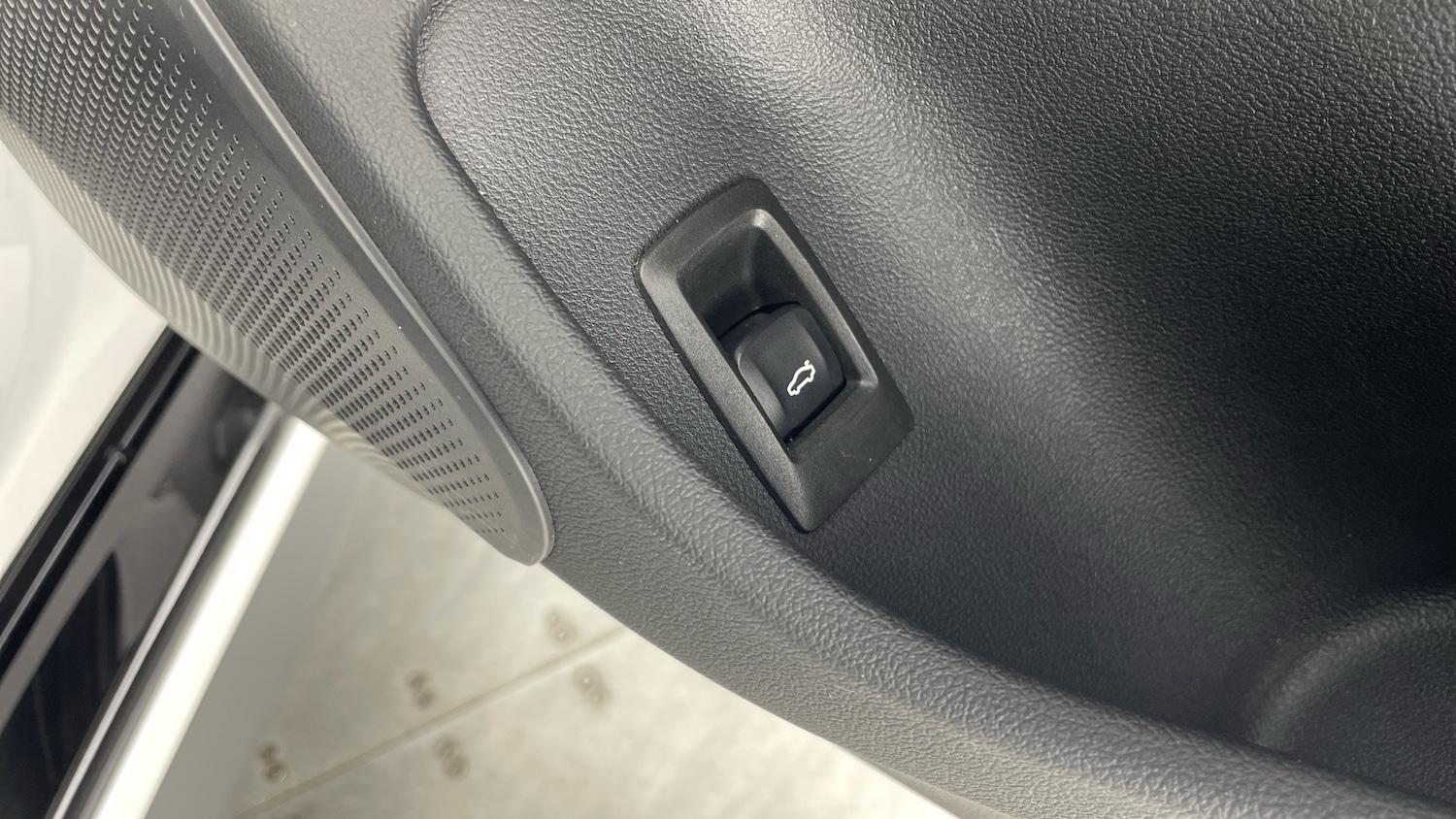 Used BMW i4 2025 for sale - 76426231: Photo 55