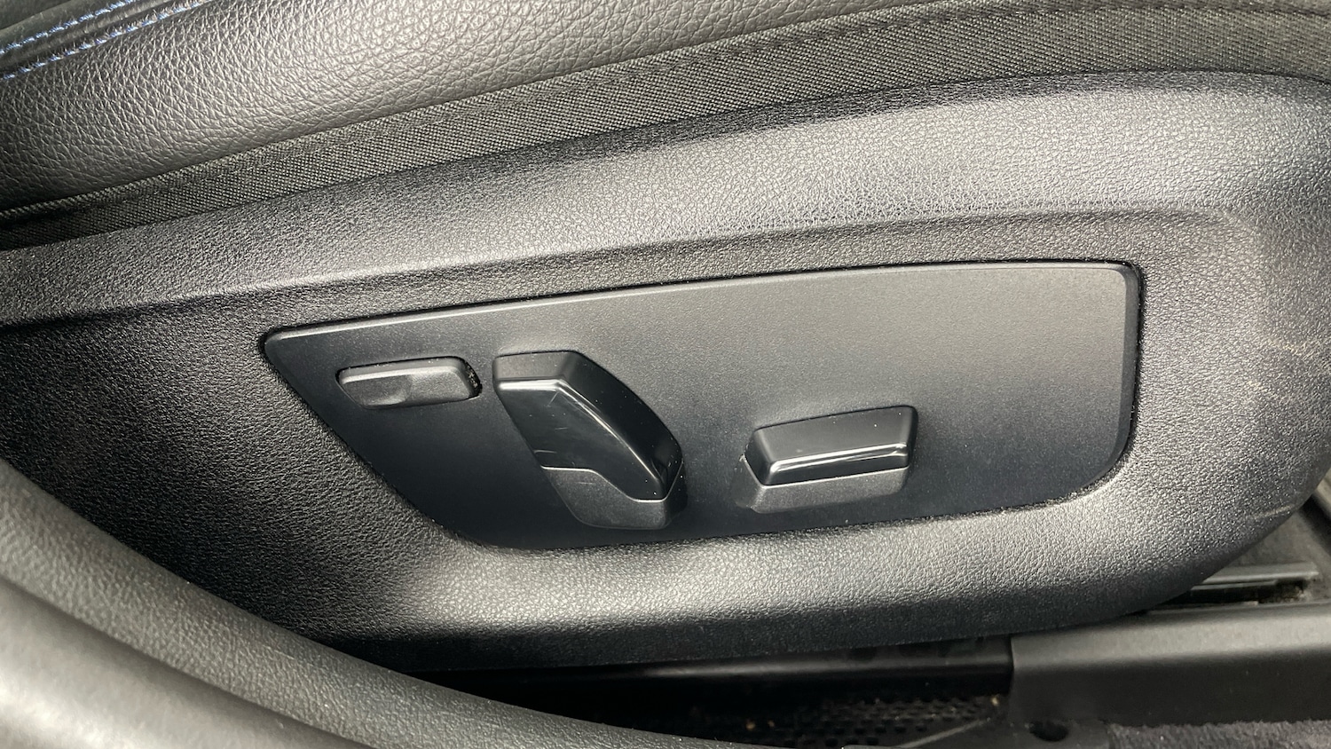 Used BMW 5 Series 2018 for sale - 77864527: Photo 47