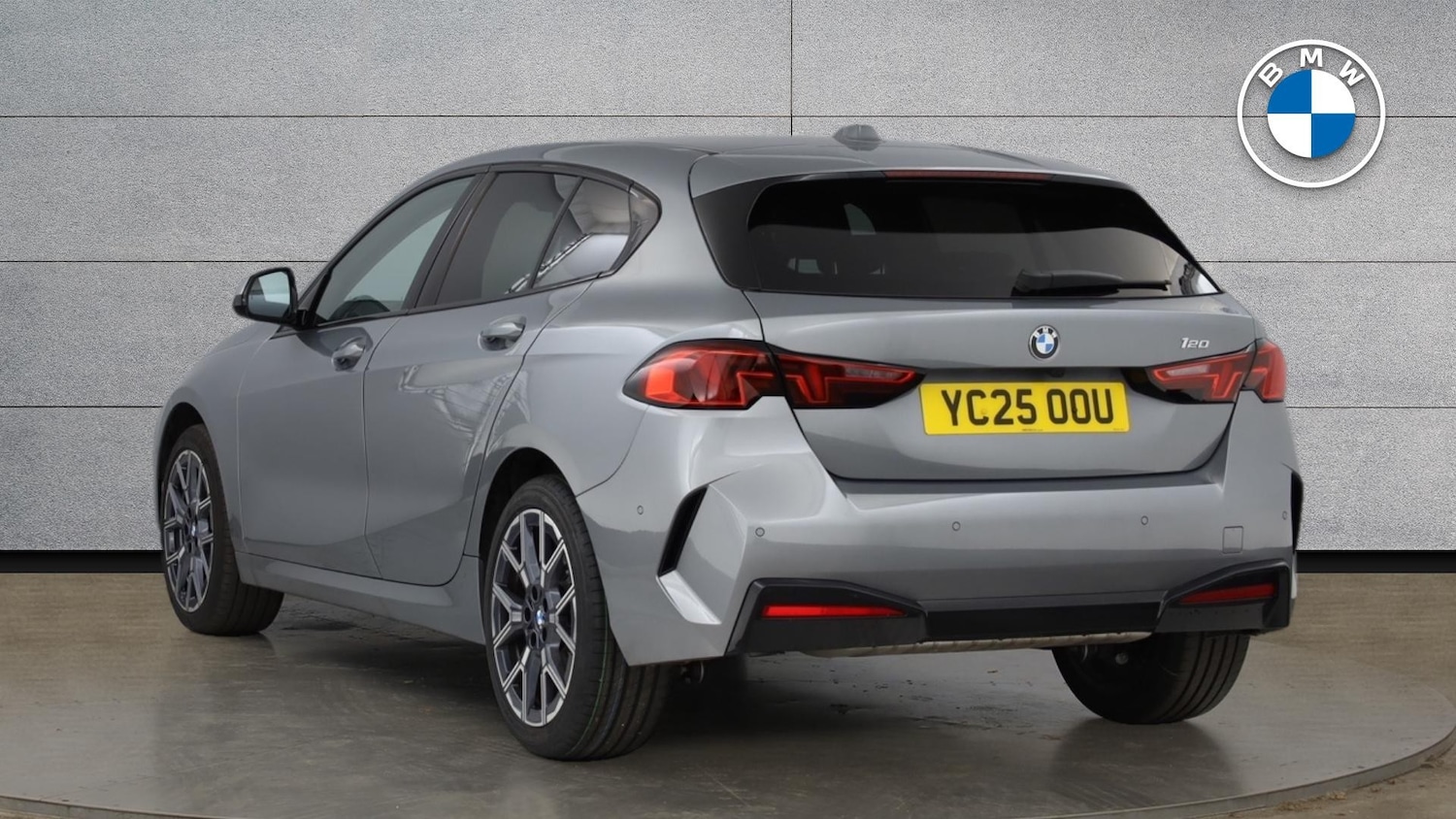 Used BMW 1 Series 2025 for sale - 76452680: Photo 2