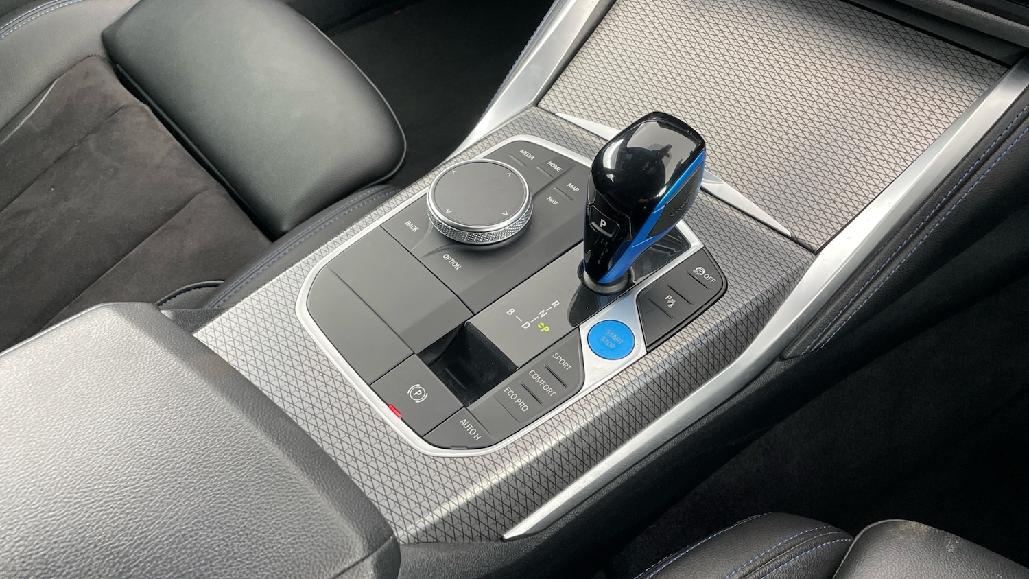 Used BMW i4 2022 for sale - 77663338: Photo 10