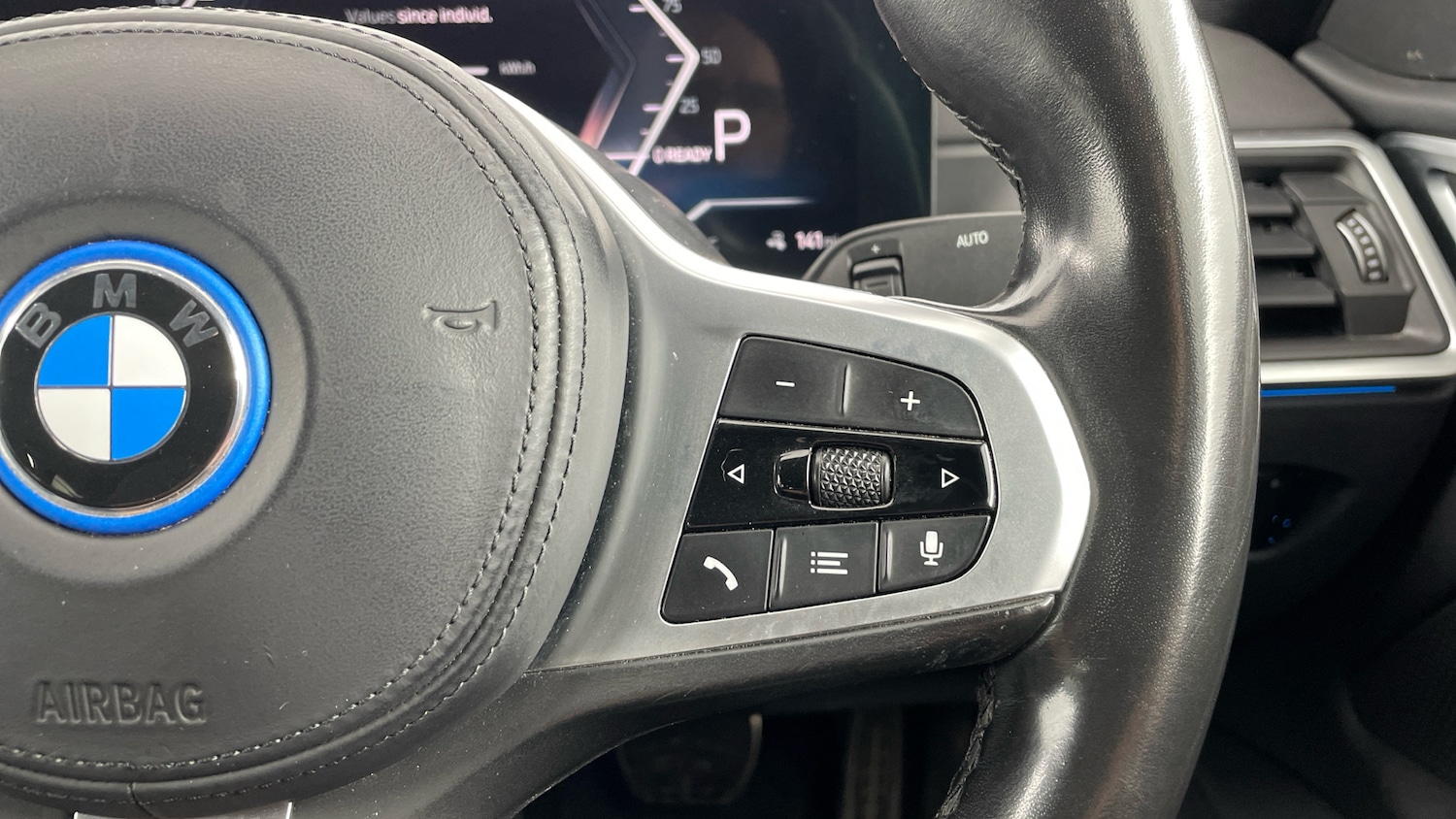 Used BMW i4 2022 for sale - 77663338: Photo 18