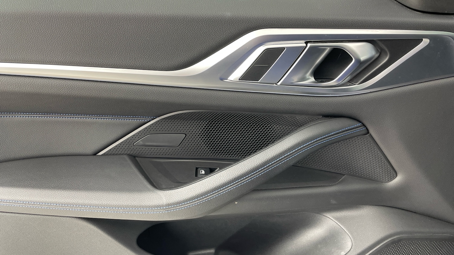 Used BMW i4 2022 for sale - 77663338: Photo 27