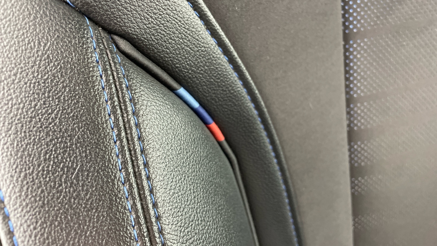 Used BMW i4 2022 for sale - 77663338: Photo 54