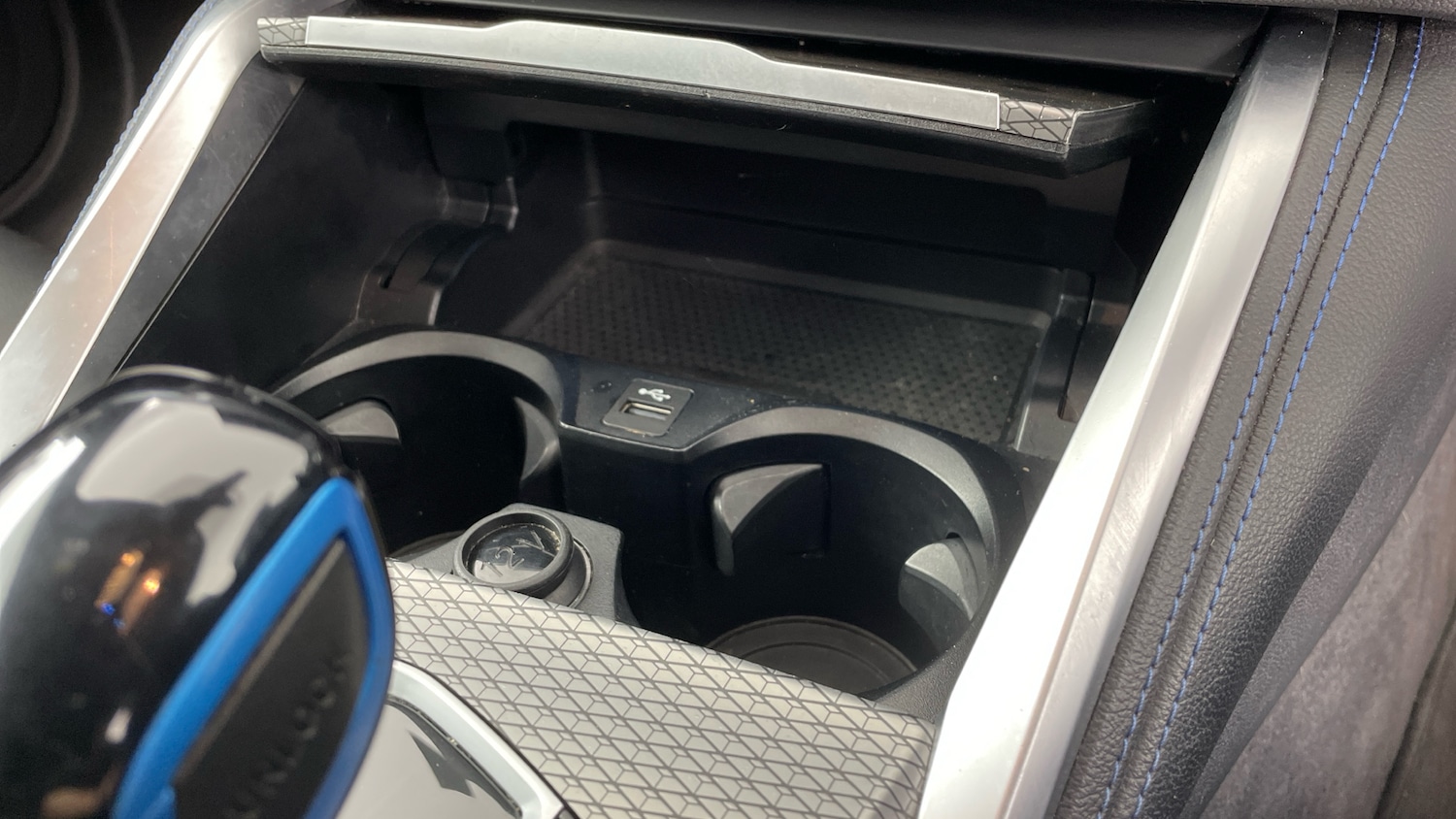 Used BMW i4 2022 for sale - 77663338: Photo 59