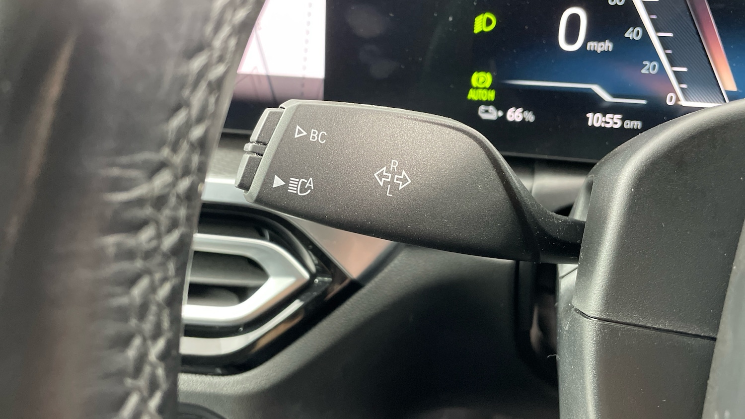 Used BMW i4 2022 for sale - 77663338: Photo 60