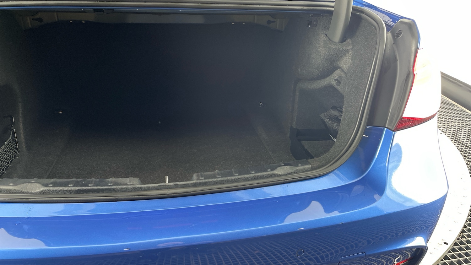 Used BMW 3 Series 2017 for sale - 76263701: Photo 40